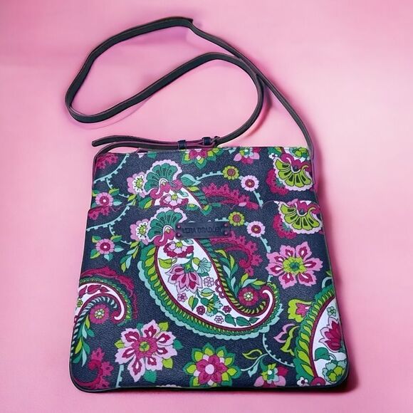 VERA BRADLEY Faux Leather Slim Hipster Crossbody Blue Paisley - Picture 1 of 11